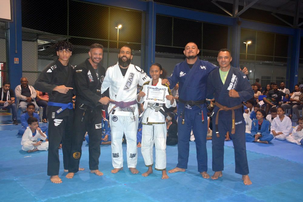 Projeto social de jiu-jitsu no Porto Rico comemora mais 1 ano de atividade com cerimônia de graduação dos alunos